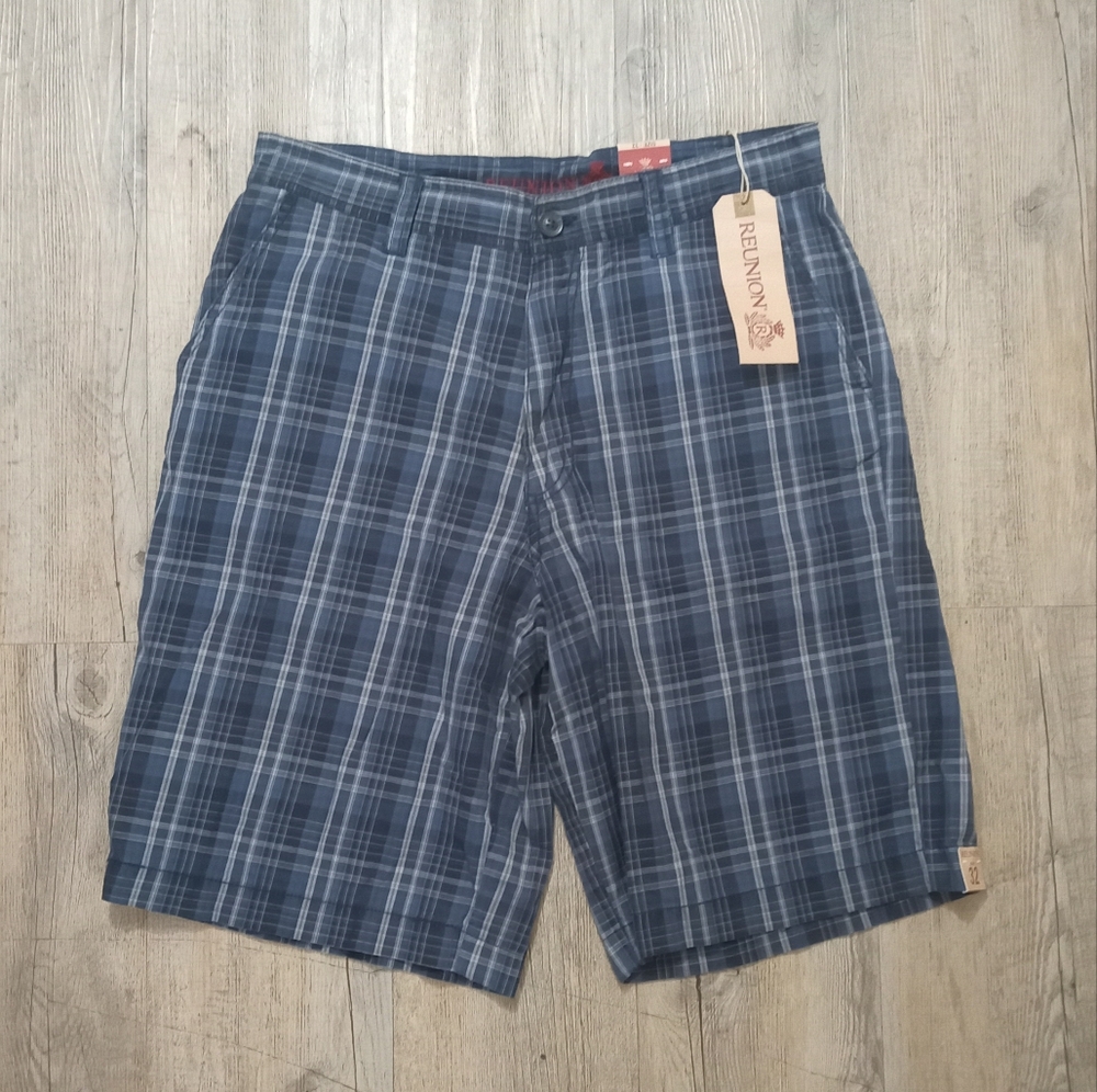 Reunion Men's Navy Plaid Casual Shorts Waist Size 32